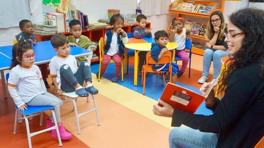 Bibliotecas Populares de Niterói registram aumento de 21% no número de usuários cadastrados