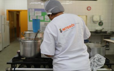 Educação de Niterói abre processo seletivo para merendeiros