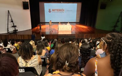 Niterói realiza formação continuada para professores da Rede Municipal