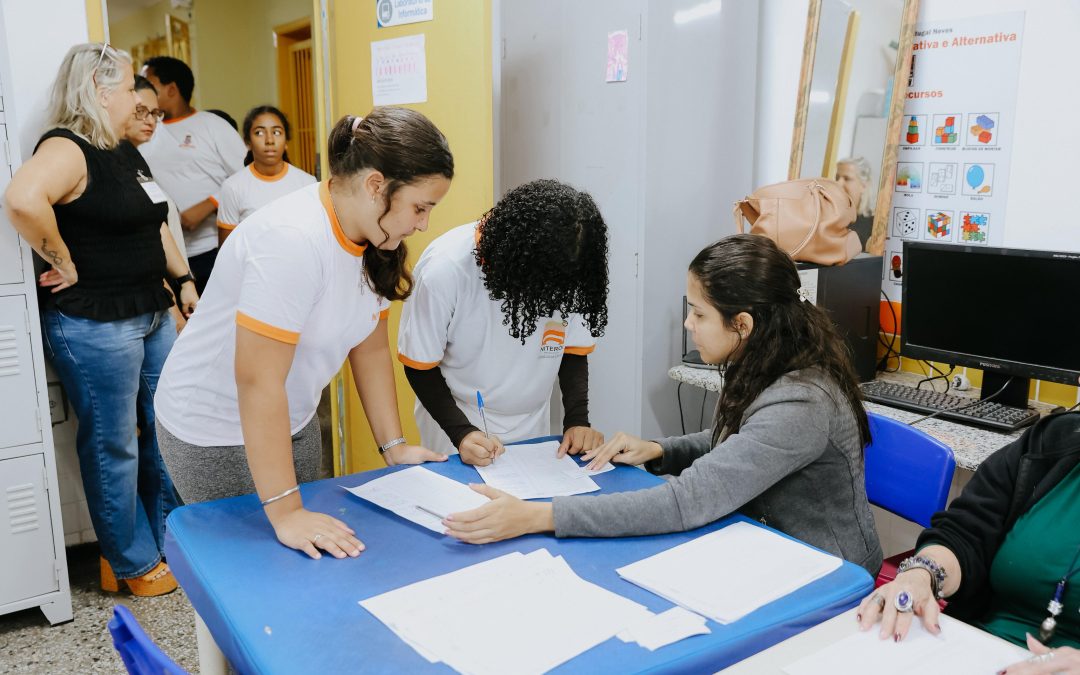 Comunidade escolar participa da escolha de novos diretores das escolas municipais de Niterói