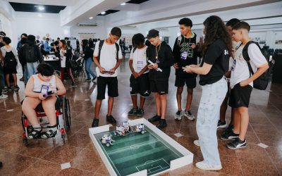 Primeira edição do Circuito Robótica em Rede incentiva inovação entre estudantes da Rede Municipal