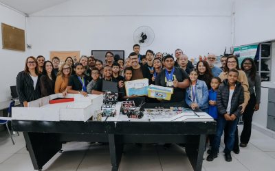 Escola Municipal João Brazil recebe novos equipamentos de robótica