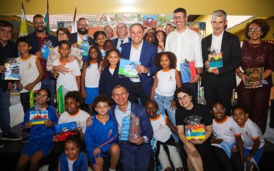 Niterói e Uruguai firmam acordo para primeira escola pública bilíngue português/espanhol